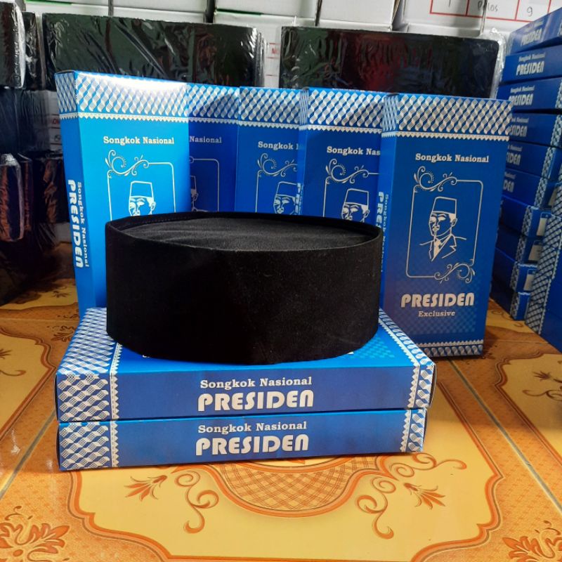 PROMO !!! SONGKOK PECI KOPIAH PRESIDEN HITAM POLOS NON AC TINGGI 9 CM REAL PICT MURAH GROSIR