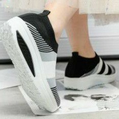 Sepatu Sneakers Wanita Sepatu Sneakers Wanita Murah  Import Tanpa Tali