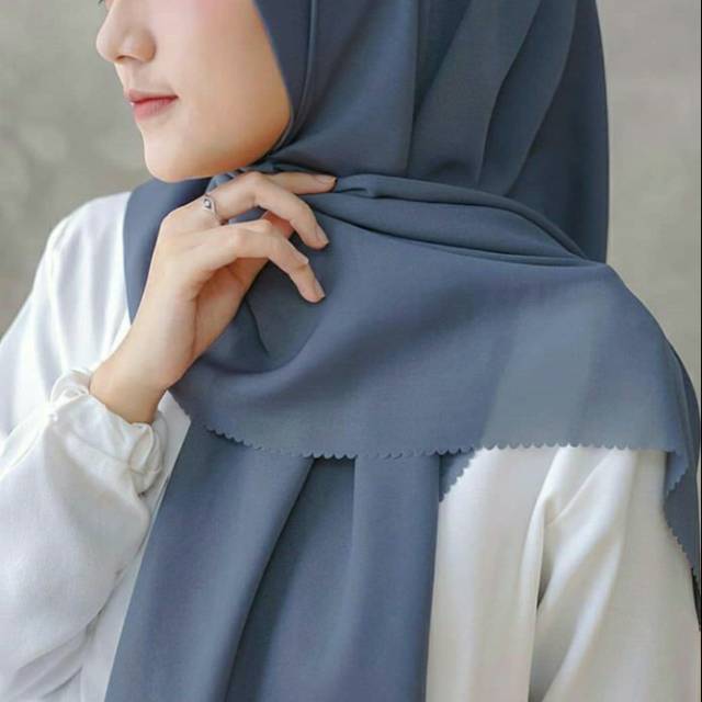 Kerudung segiempat polycotton lasercut/hijab segiempat lasercut/polycotton