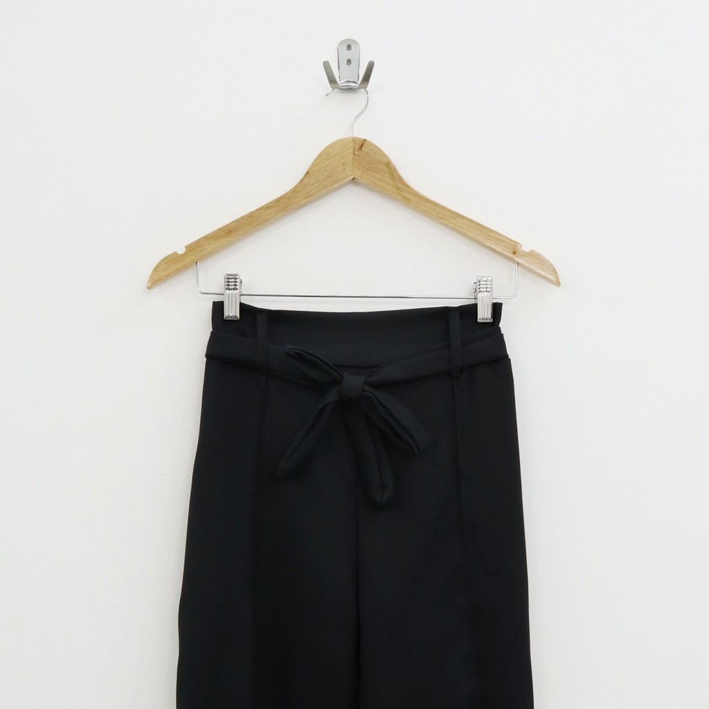 Deana basic pant -Thejanclothes