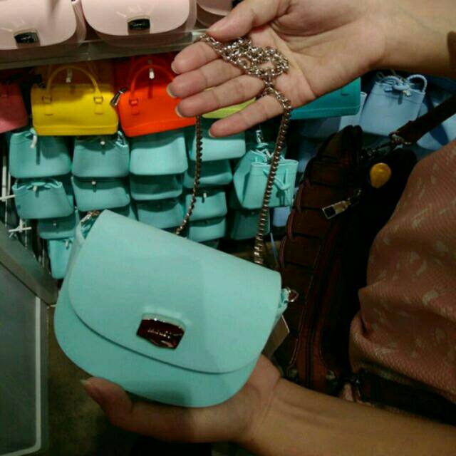 Jelly Bag Miniso / Sling Bag Miniso / Dompet mini bisa jadi sling bag / Tali Rantai