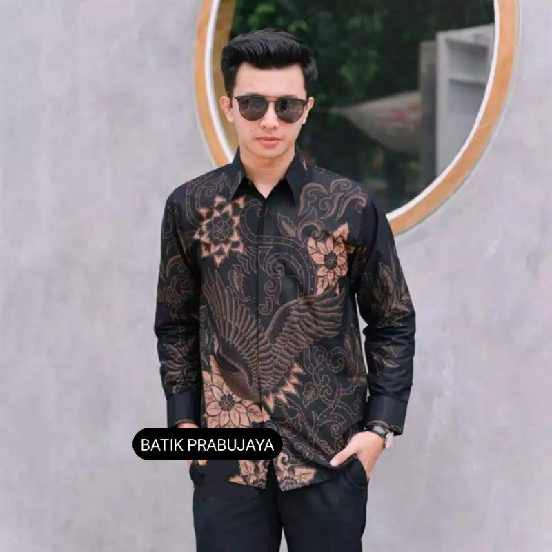 BAYUSUTA Kemeja Batik Pria Modern Lengan Panjang Full Furing - Baju Hem Batik Pria Solo Hitam