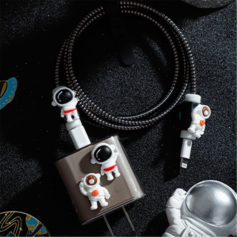 【COD Tangding】Cartoon Cute Astronaut Charging Head Cable Protect Cover Case for IPhone 18/20W Charger Just Cover No Have Charge