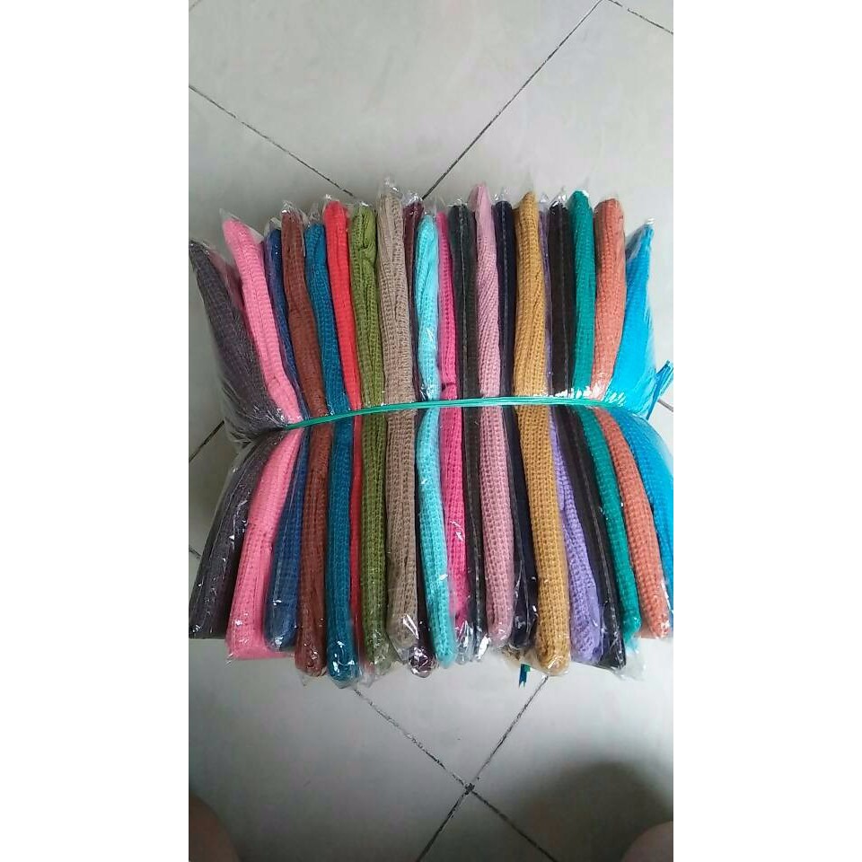 TERBATAS Rajut sweater roundhand jempol TERLARIS