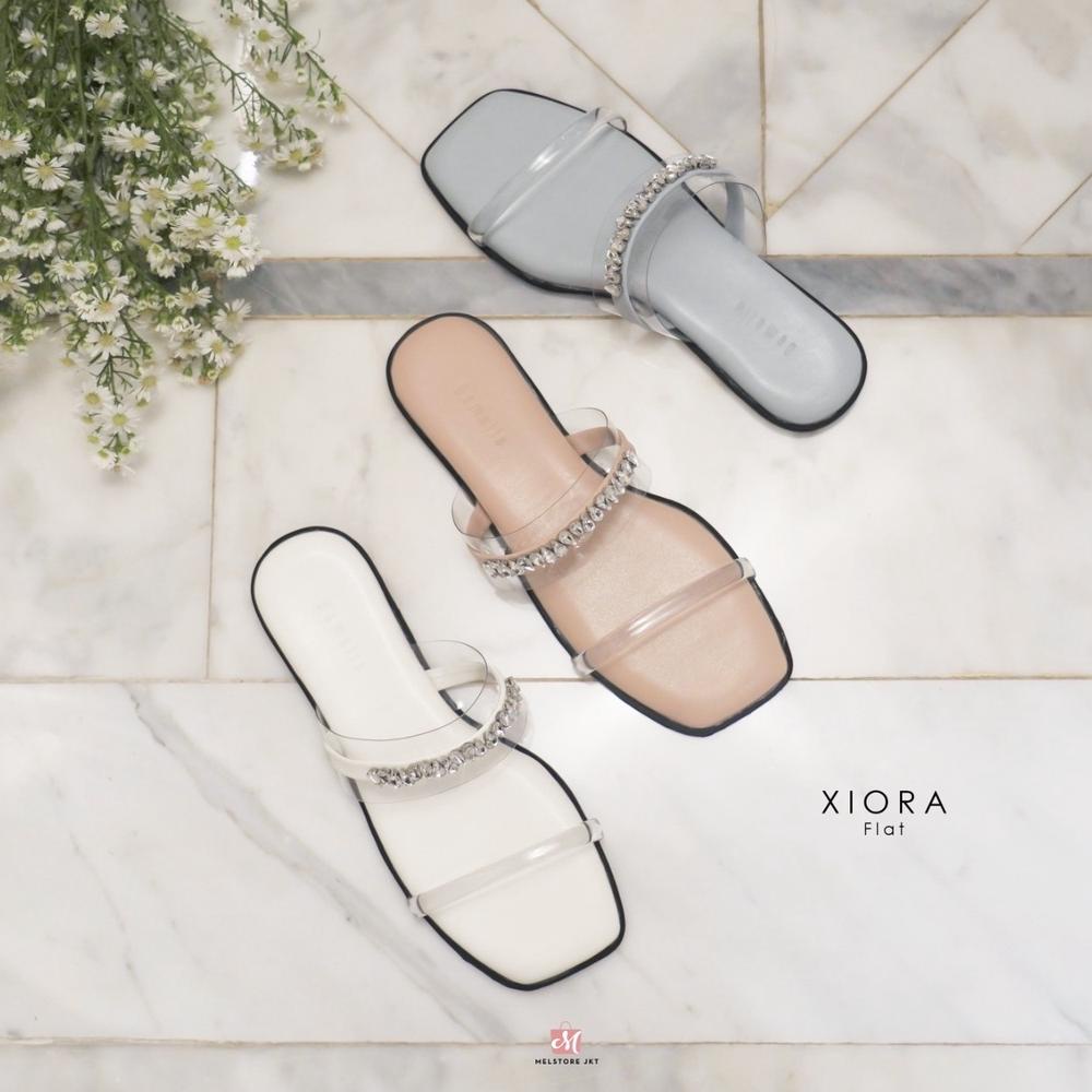 Damelia Xiora Flat Wanita
