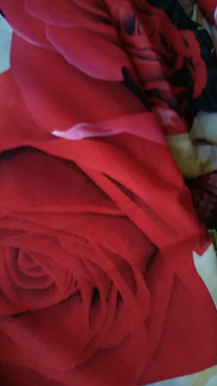 Sprei Bonita  Red Rose ,emilia, Rainbow Novita Elvina Uk 180x200dan 160x200