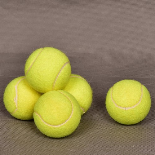 bola tenis murah / bola kasti murah / bola tenis / bola kasti