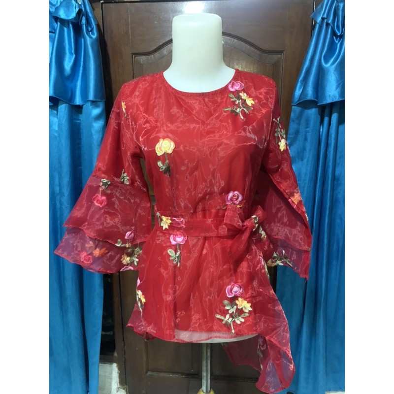 Kebaya Blouse Modern