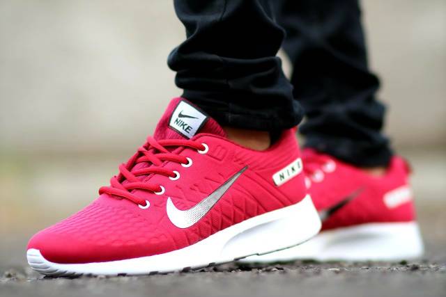 SEPATU NIKE SPORT JOGGING CASUAL SANTAI PRIA KEKINIAN