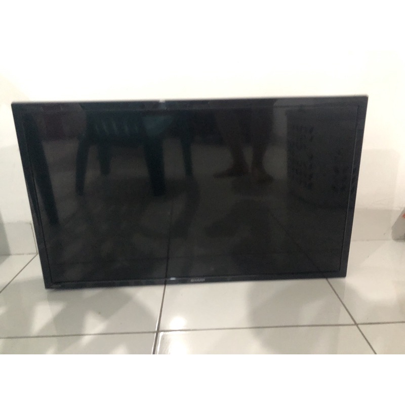 Pre Loved Sharp LC-32LE260I Aqous LED TV 32 Inch