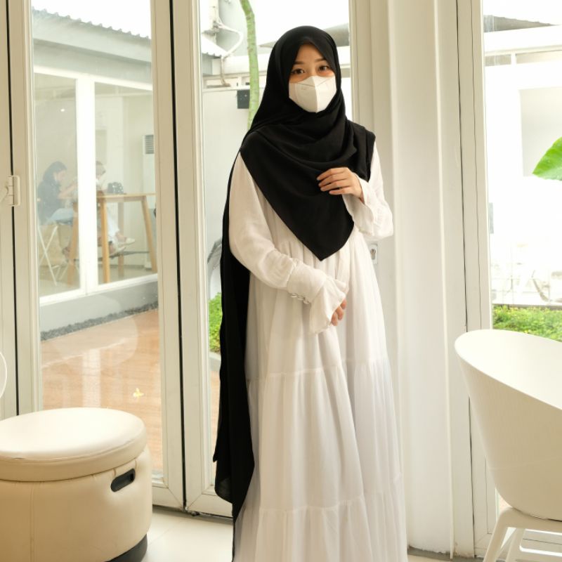 Pashmina Airflow Crinkle Premium 200x75 Syar'i Nami Shawl SALE NOW! GET IT FAST-Black