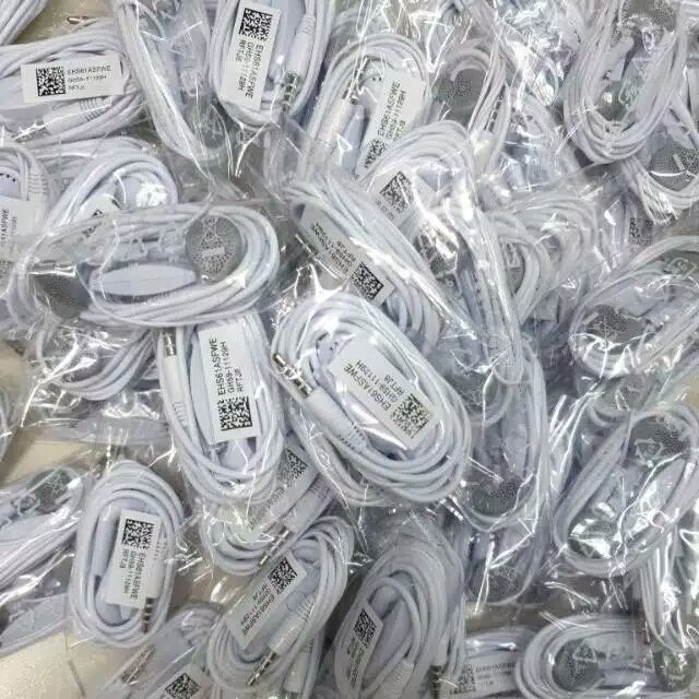 HEADSET SAMSUNG J1 ACE VIETNAM HF H/F HANDSFREE EARPHONE - EARPHONE SAMSUNG J1 ACE