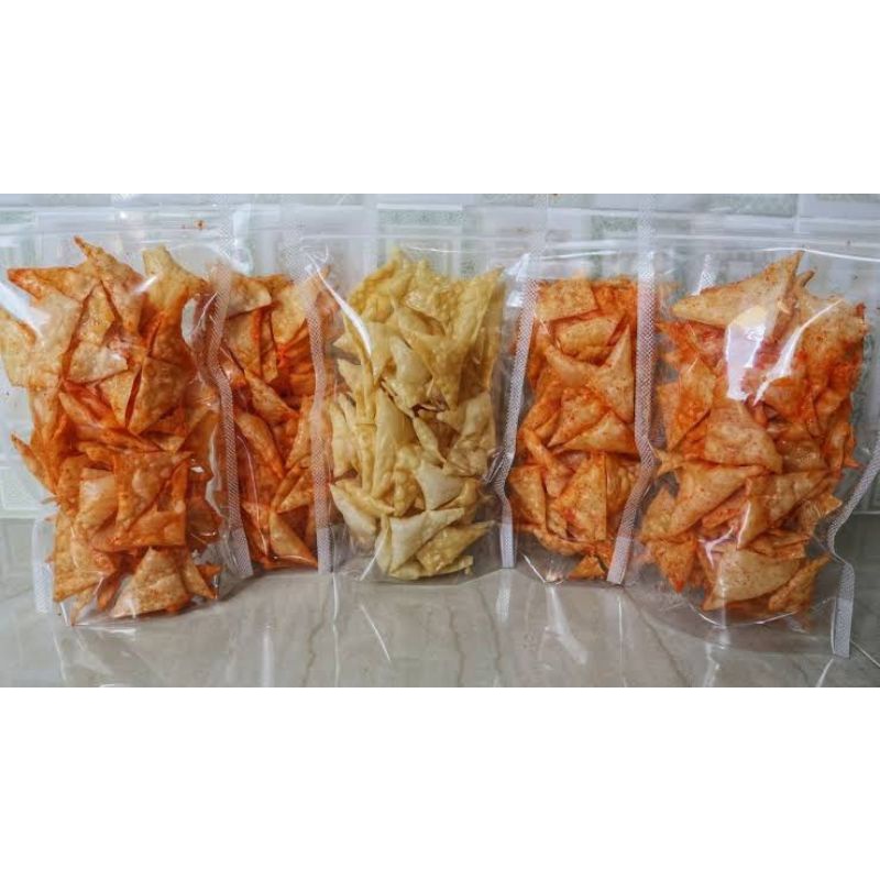 

pangsit goreng ori dan pedas