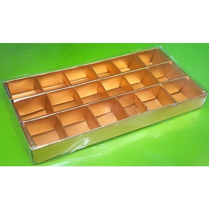 

[COD] Sekat Coklat isi 18 / Per 10 pc / Kotak Karton Kue Kering [COD]