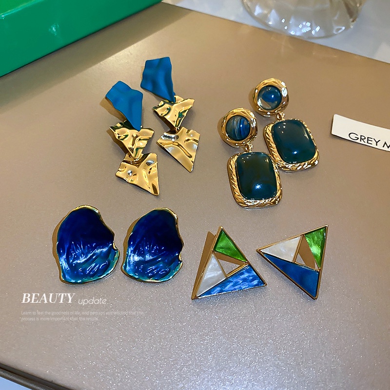 Anting Tusuk Bentuk Geometri Bulat / Kotak / Segitiga Warna Biru Untuk Wanita