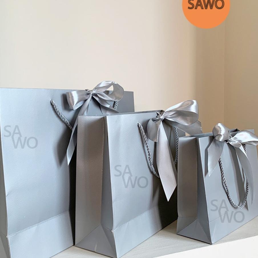 

ナ Paper Bag Silver Termasuk Pita Elegant Plastik Kado Kantong Kertas Bingkisan Hadiah