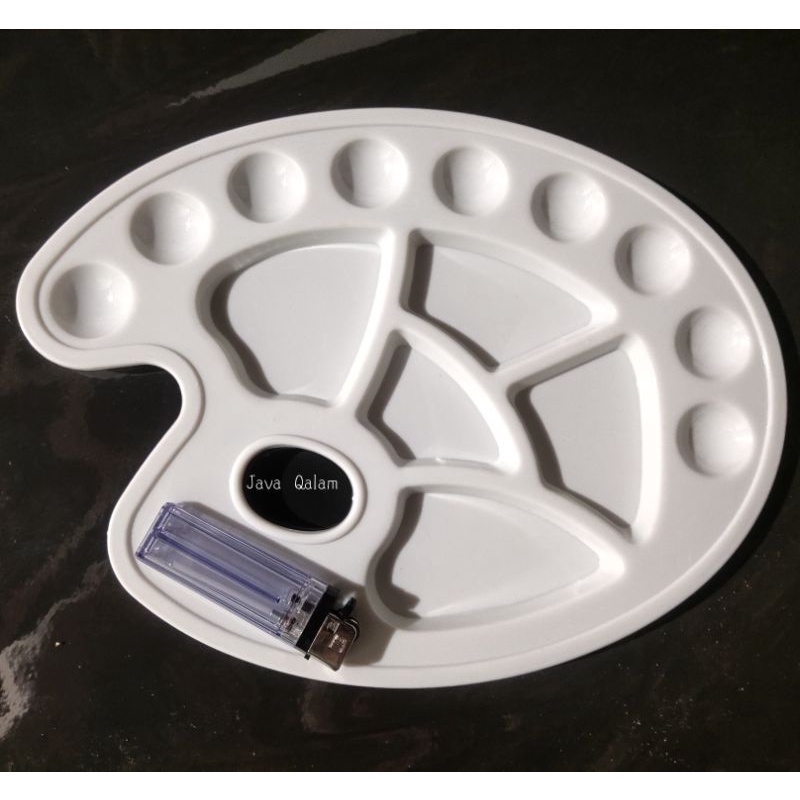 

Palet lukis ukuran besar 21,5 x 28 cm