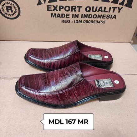 sepatu sendal slop pria kulit asli tampil lebih keren