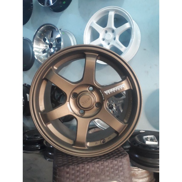 TE37 SAGA R15 4X100 7RATA ET40