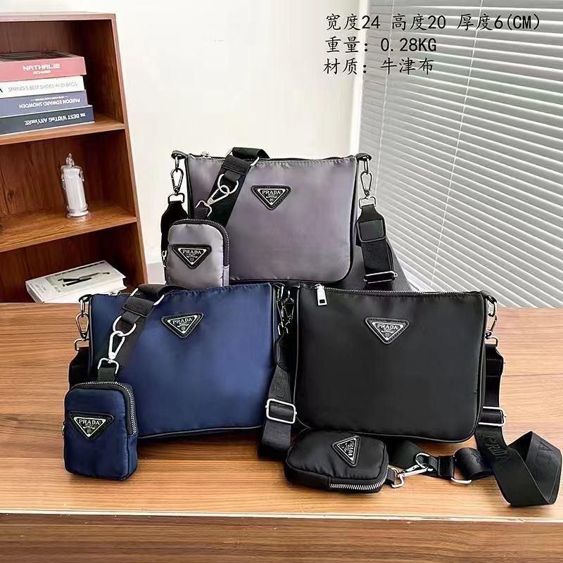DDBA4025Tas Wanita Import Saff HOBO SelempangHarga : IDR 98.000Tersedia Warna Black, Blue, GrayOrigi