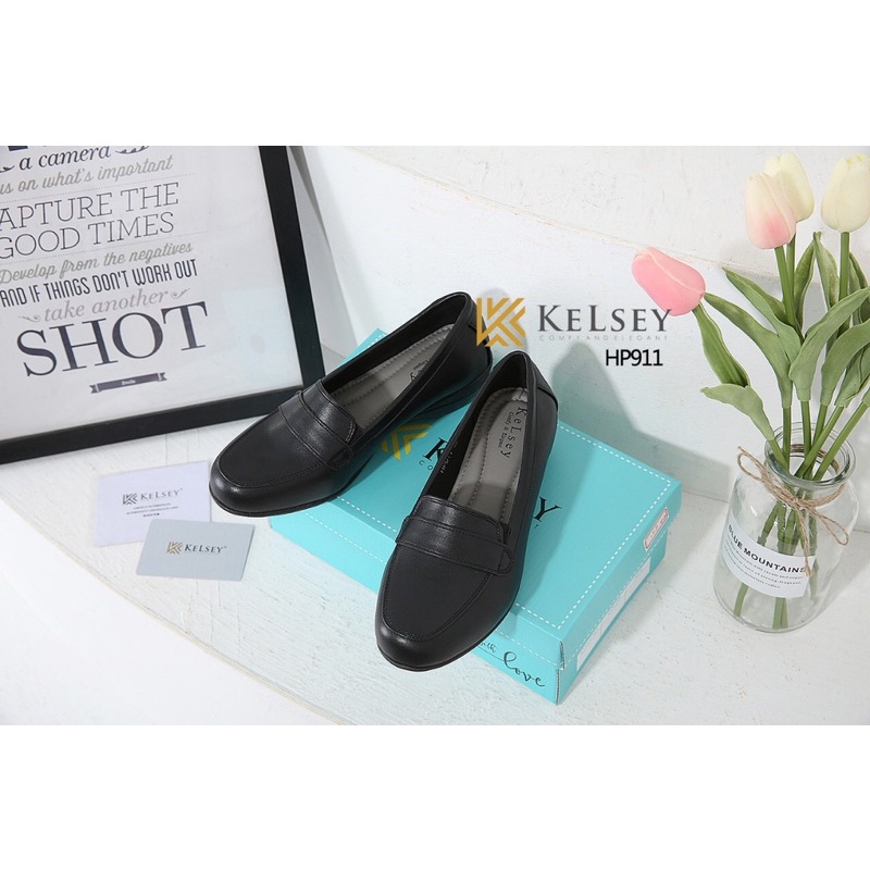 Kelsey Sepatu Kerja Wanita / Sepatu Loafer Kulit Wanita  HP911