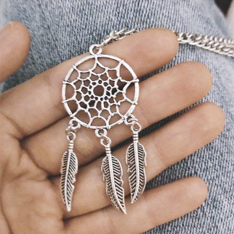 Eropa dan Amerika Bohemian gaya etnik rumbai bulu kalung dream catcher pendant hollow-out elegan kal