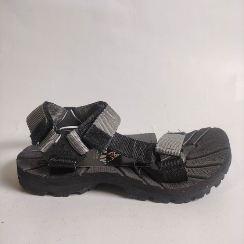 Sandal gunung Triglav Original Top hitam abu