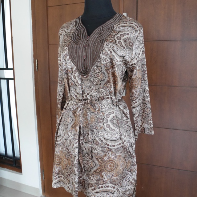 Tunik batik muslim branded the executive