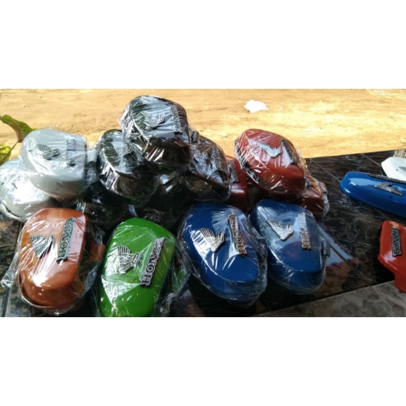 Tutup aki c70 box aki c70 tempong c70 cover accu honda c70 almunium 1 set sepasang kanan kiri warna lengkap