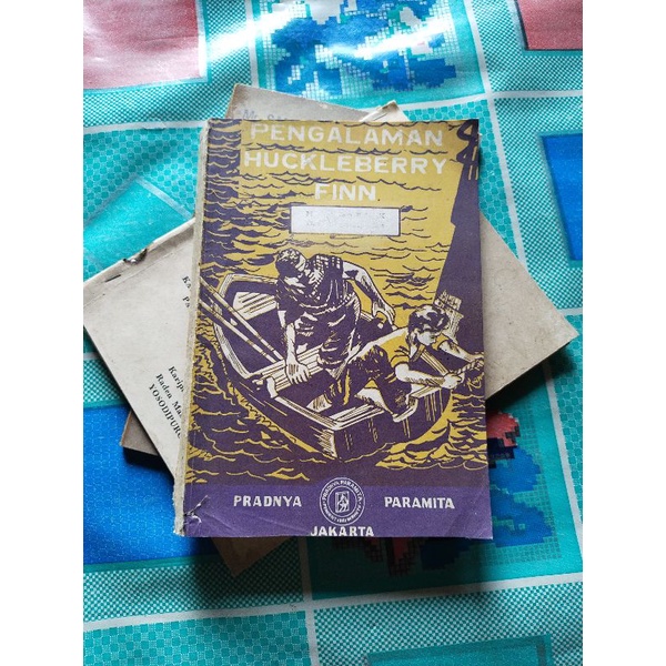 Buku Original Novel PENGALAMAN HUCKLEBERRY FINN Karangan Mark Twain