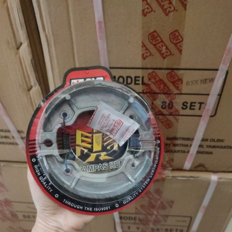 kampas rem belakang tromol Mio Fino X-Ride Xeon Lexi aerox freego, jupiter z burhan, jupiter Z1, Jupiter MX, vega r new, Vega ZR, RXK RX-King ENR