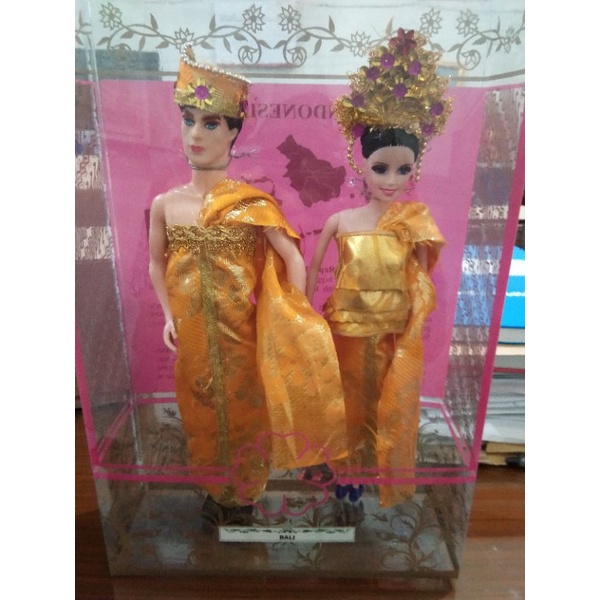 Boneka Barbie Baju Adat Bali