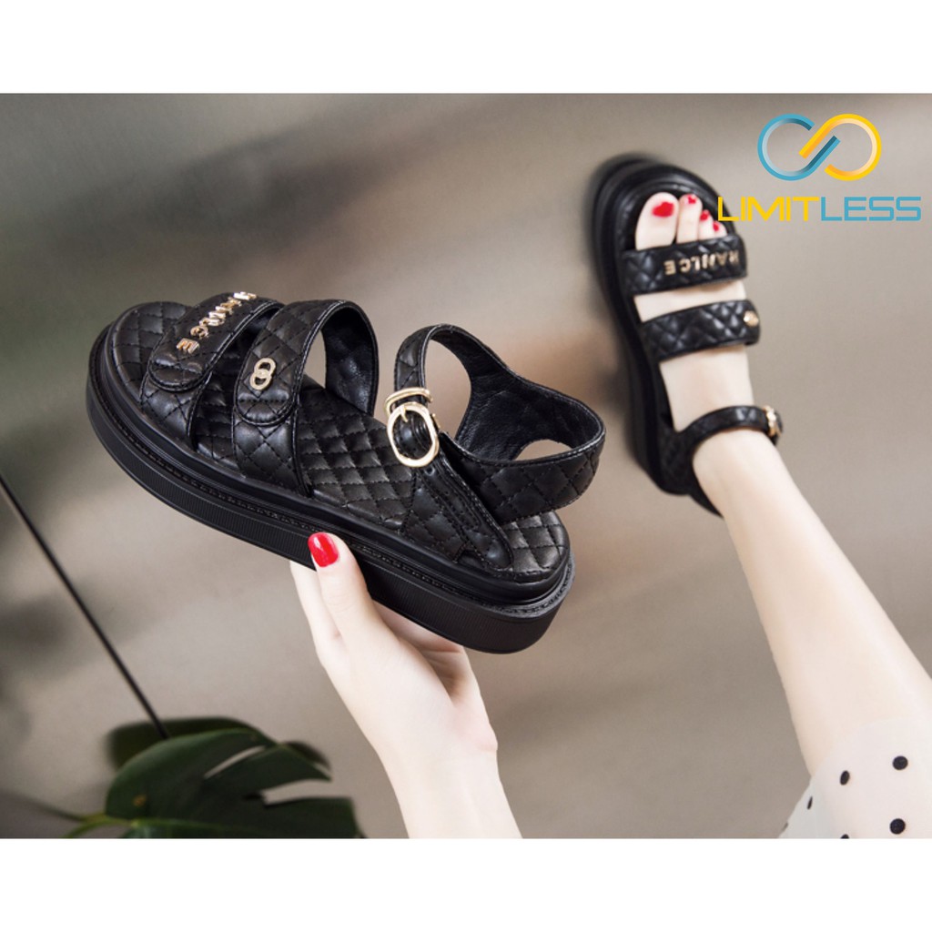 Sandal Tali Wanita Selop Casual Santai Putih Hitam Sepatu Wanita