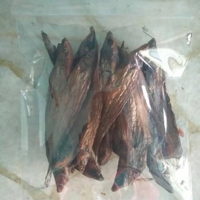 

Ikan selais asap