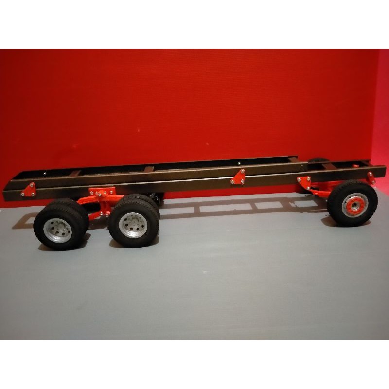 sasis rc Hino 500 dump double gardan skala 16