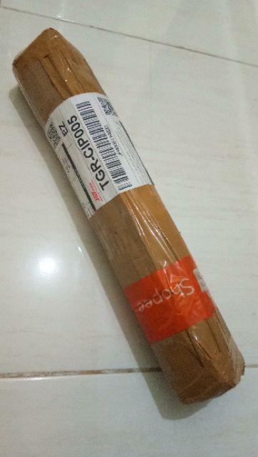 Umbi Amarilis. Umbi Bawang Brojol. Bawang Bawangan Warna Orange