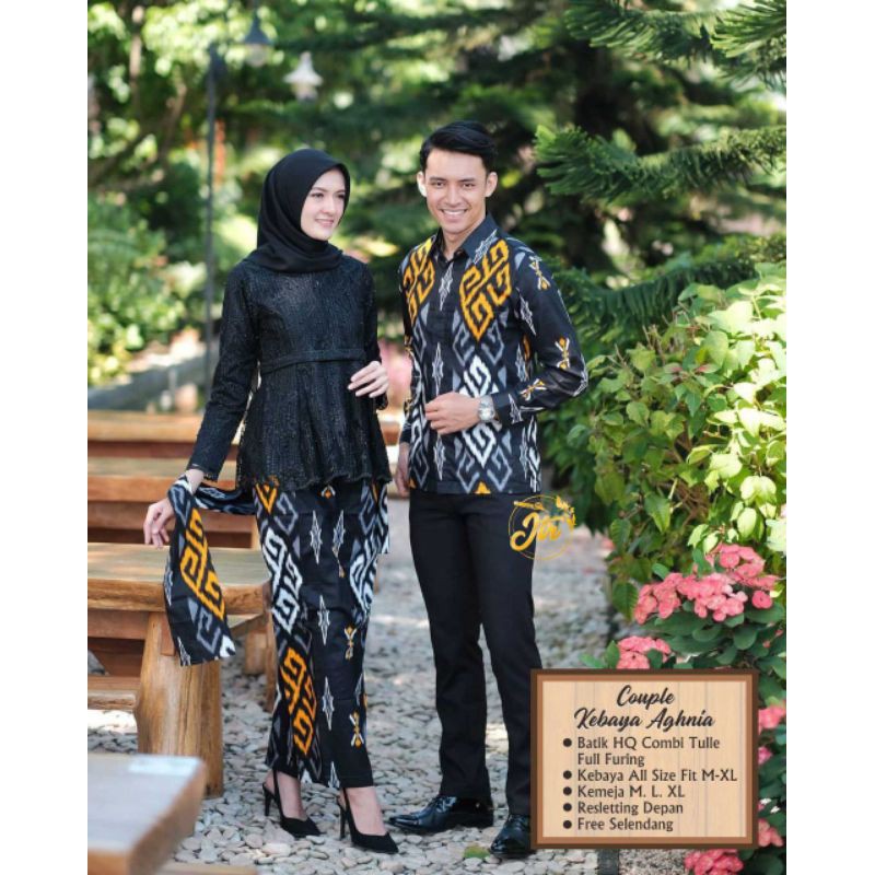 BAJU COUPLE KEBAYA BROKAT HITAM / BAJU KONDANGAN / BAJU TUNANGAN