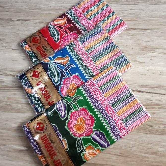 Kain Jarik / Kain Gendong Bayi