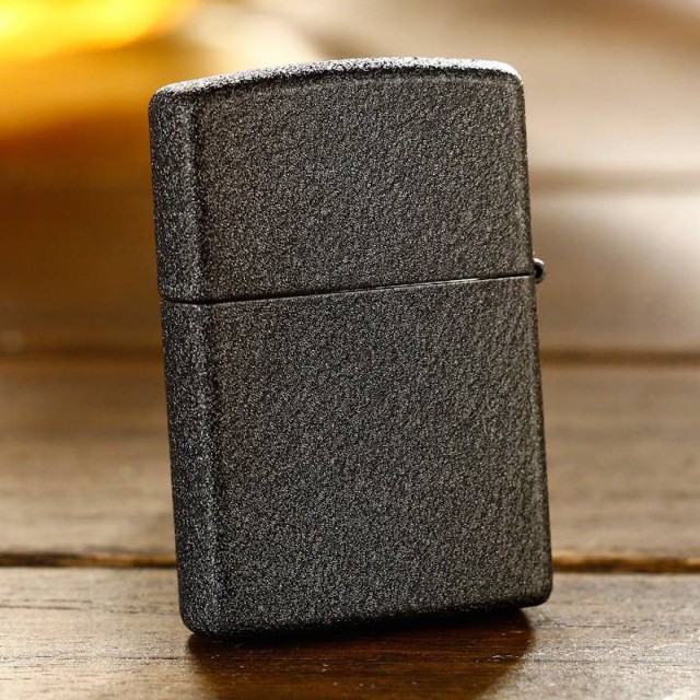 Korek Api Zippo Black Crackle Grade Ori