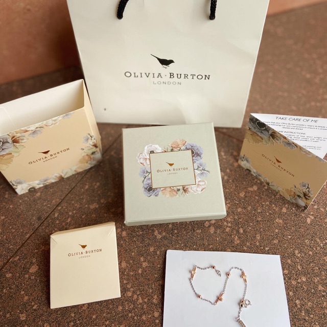 GELANG OLIVIA BURTON