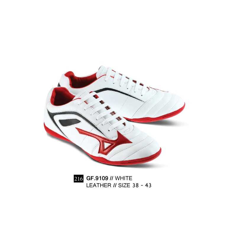 Sepatu Pria Futsal  Golfer GF.9109