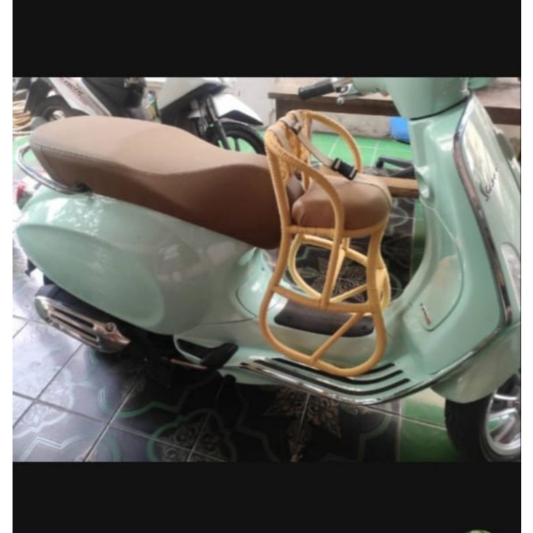 jok bonceng anak motor vespa matic new black edition