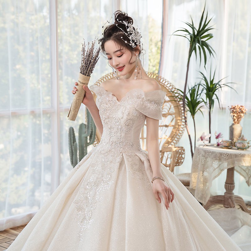 Putih Sabrina Gaun Pengantin Wanita White Long Tail Bridal Wedding Dress Bright Sequin Lace Beaded Wedding Gown Gaun Pengantin Wanita Ekor Panjang