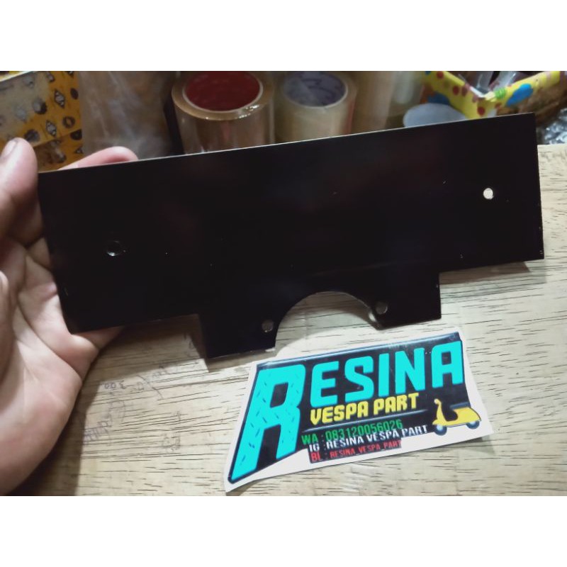 Dudukan tatakan plat no depan vespa super sprint vbb bahan tebal