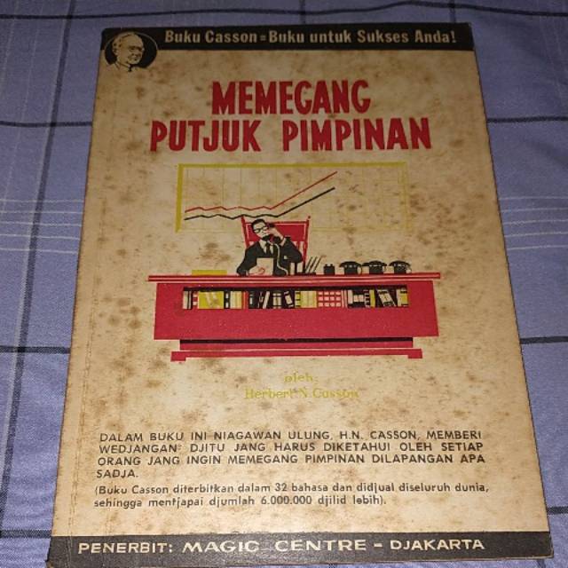 

Memegang putjuk pimpinan buku casson