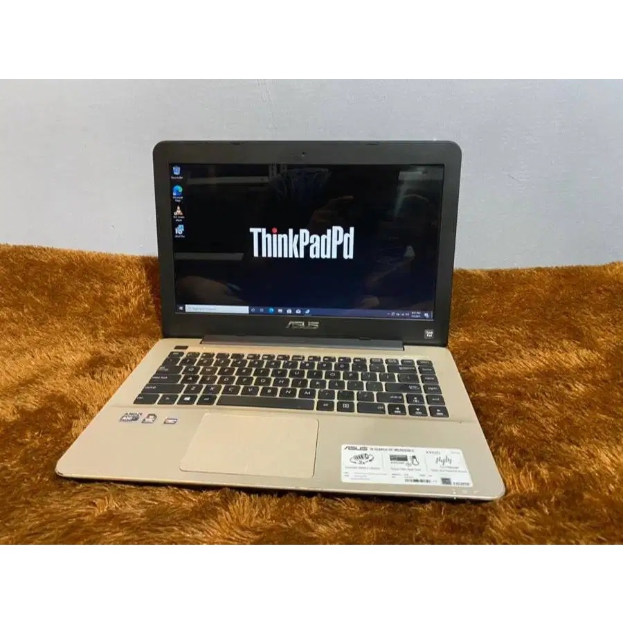 Laptop Asus AMD Radeon RAM 4GB SSD 128GB Bekas Second