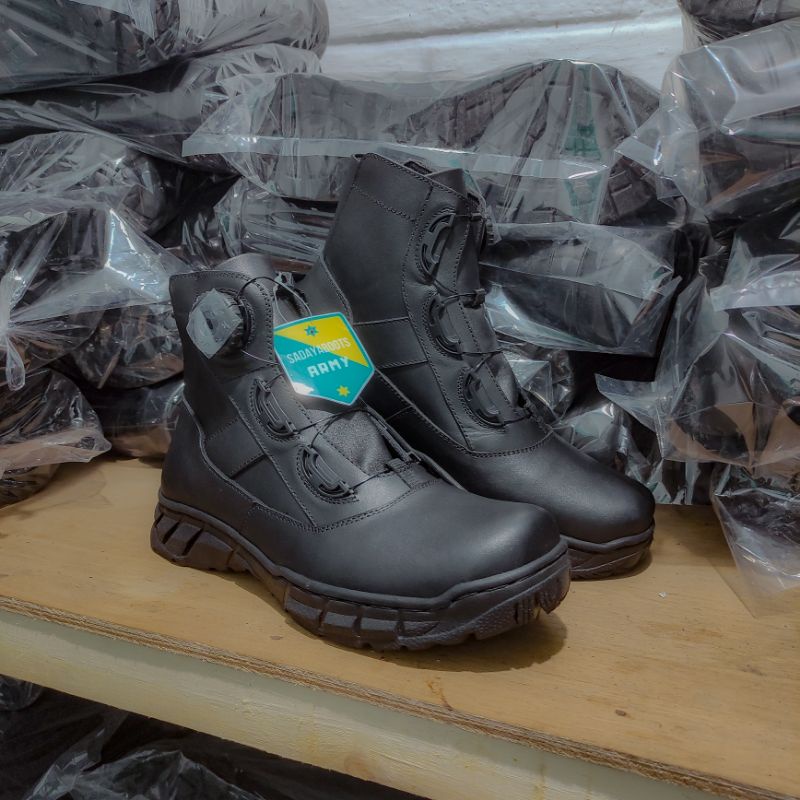 SEPATU PDL BOA PENDEK TALI PUTAR ASLI KULIP