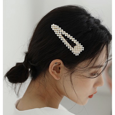 3pcs Jepit Rambut Bobby Pin Bahan Metal Aksen Mutiara Untuk Hiasan Kepala