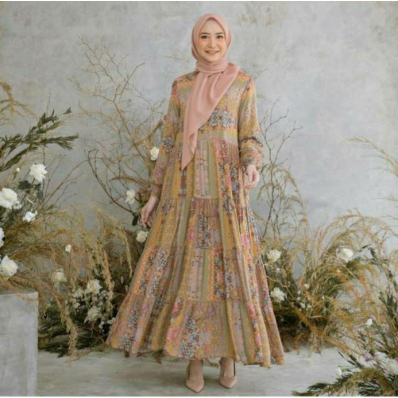 Qeena Midi Dress Heaven Lights Marigold