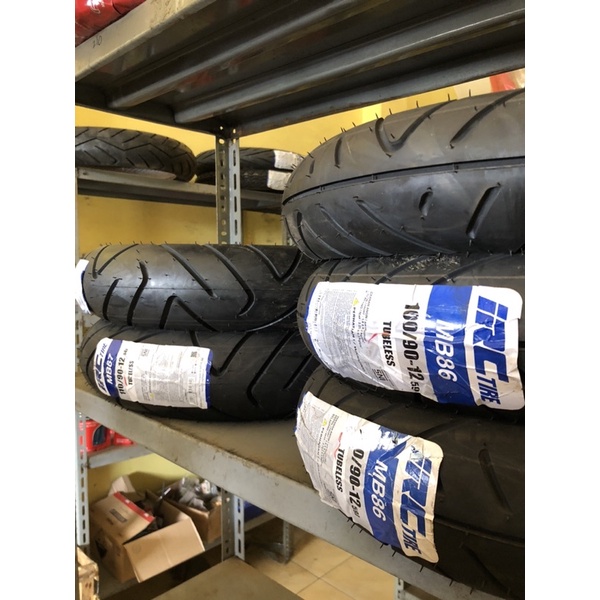 BAN IRC TUBLES 100/90-12 110/90-12 BAN LUAR TUBLESS DEPAN BELAKANG SCOOPY 100/90-12 110/90-12